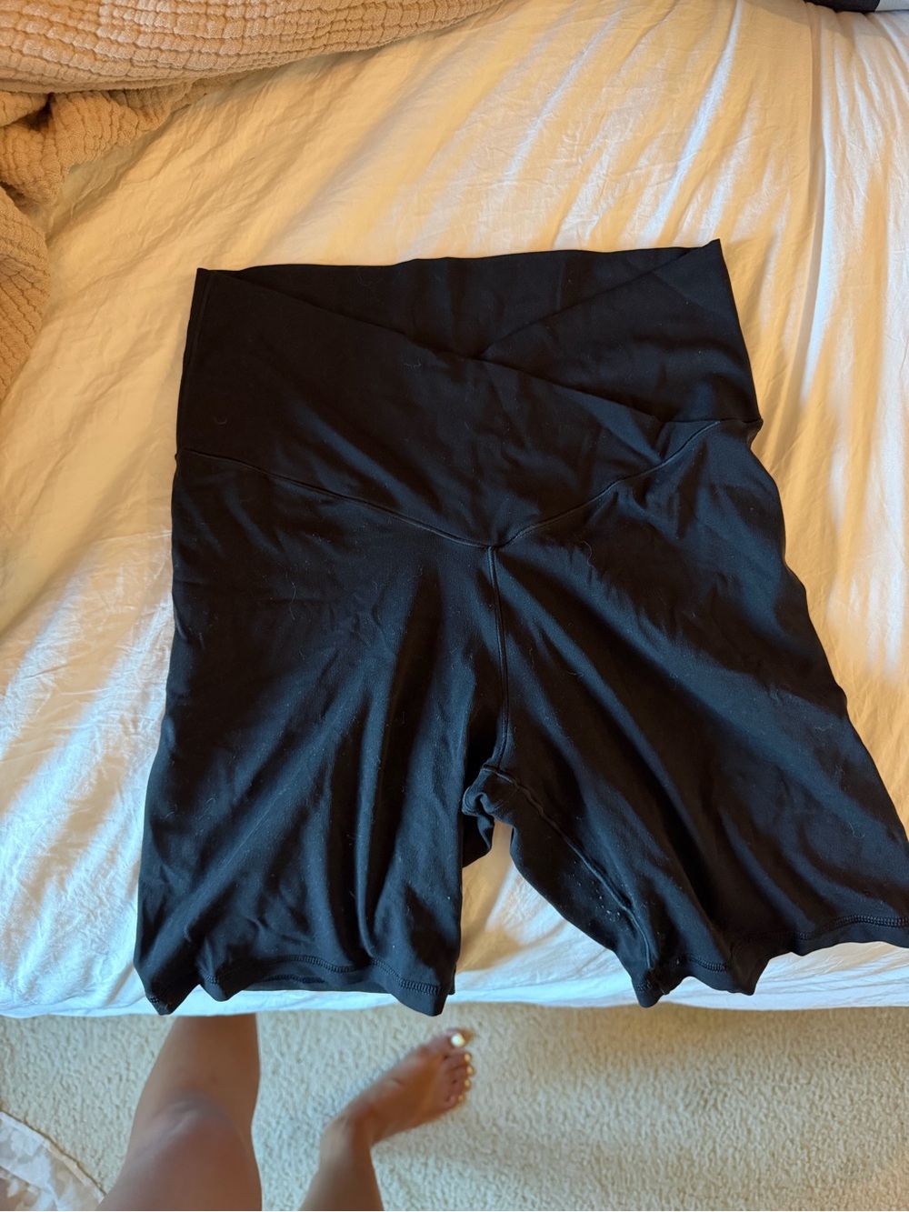 Aerie High-Waist Black Women’s Stretch Bike Shorts